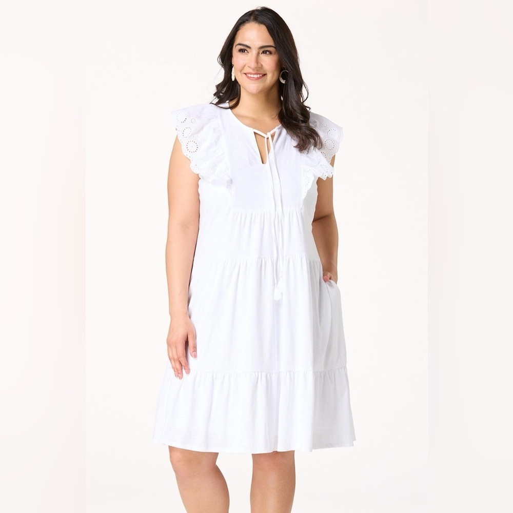 Cato } PLUS SIZE EYELET FLUTTER SLEEVE SWING DRESS SIZE 26/28